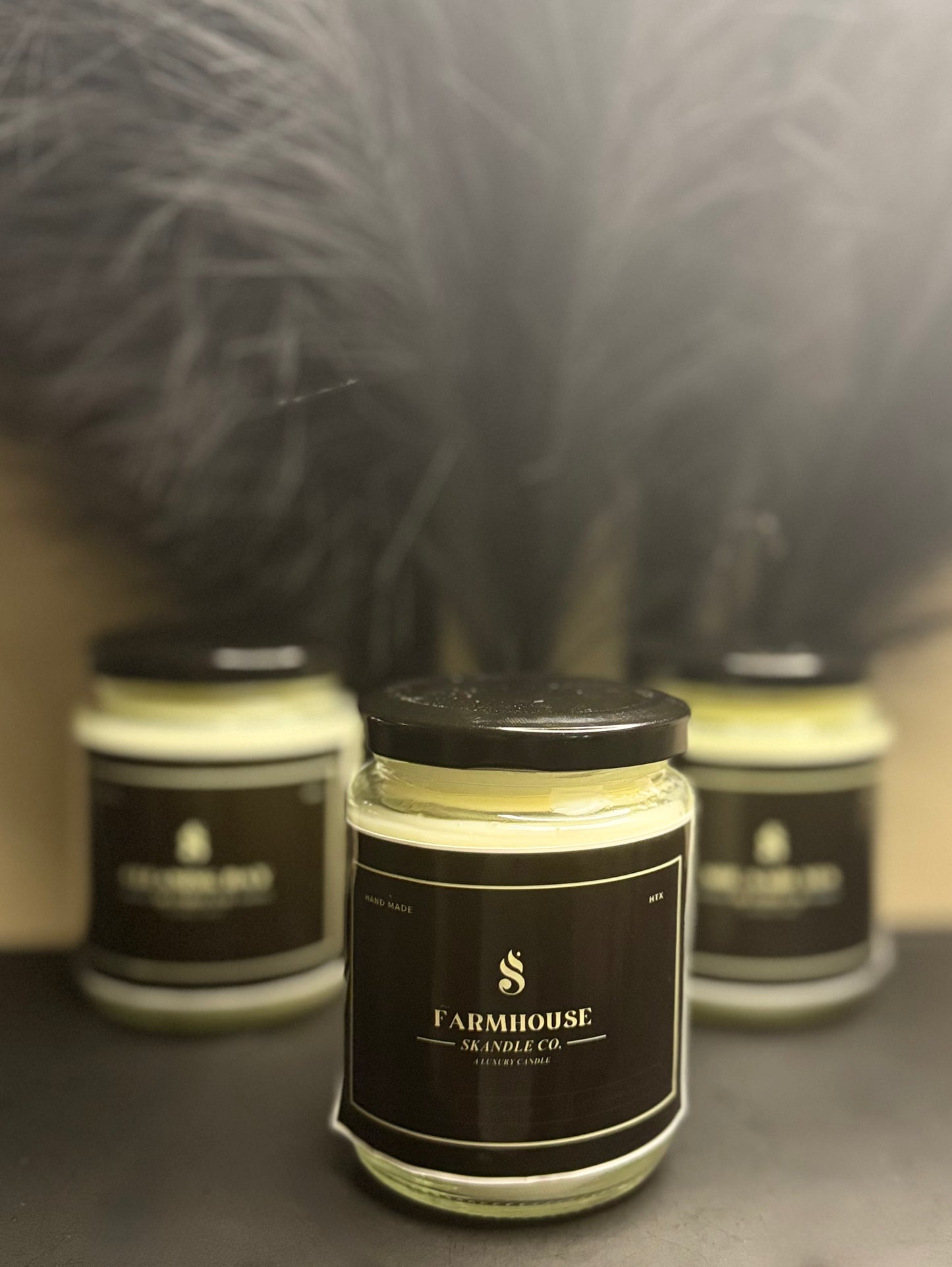 FarmHouse Candle – Cozy Fall Farmhouse-Inspired Spice & Wood Scent